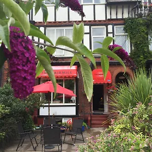 The Fairmile Bed & Breakfast
